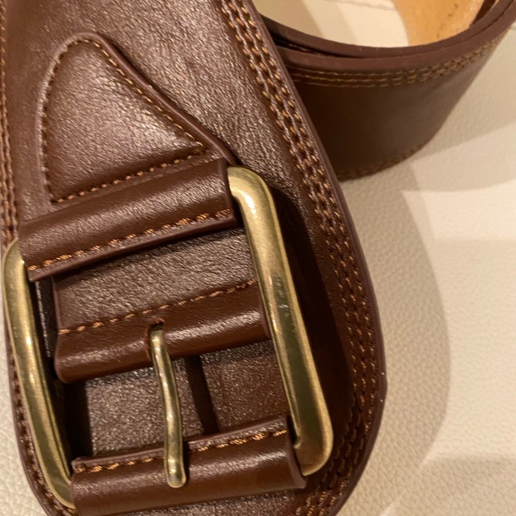 Belt genuine leather.NWT.Medium size main image 4